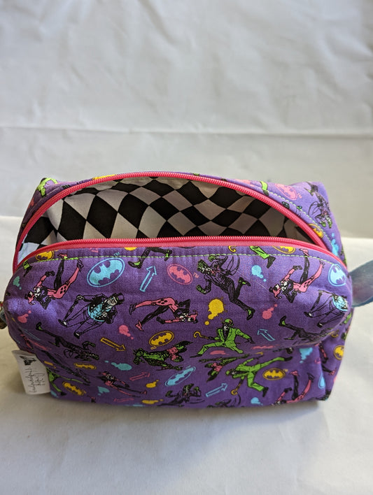 Villains boxy pouch