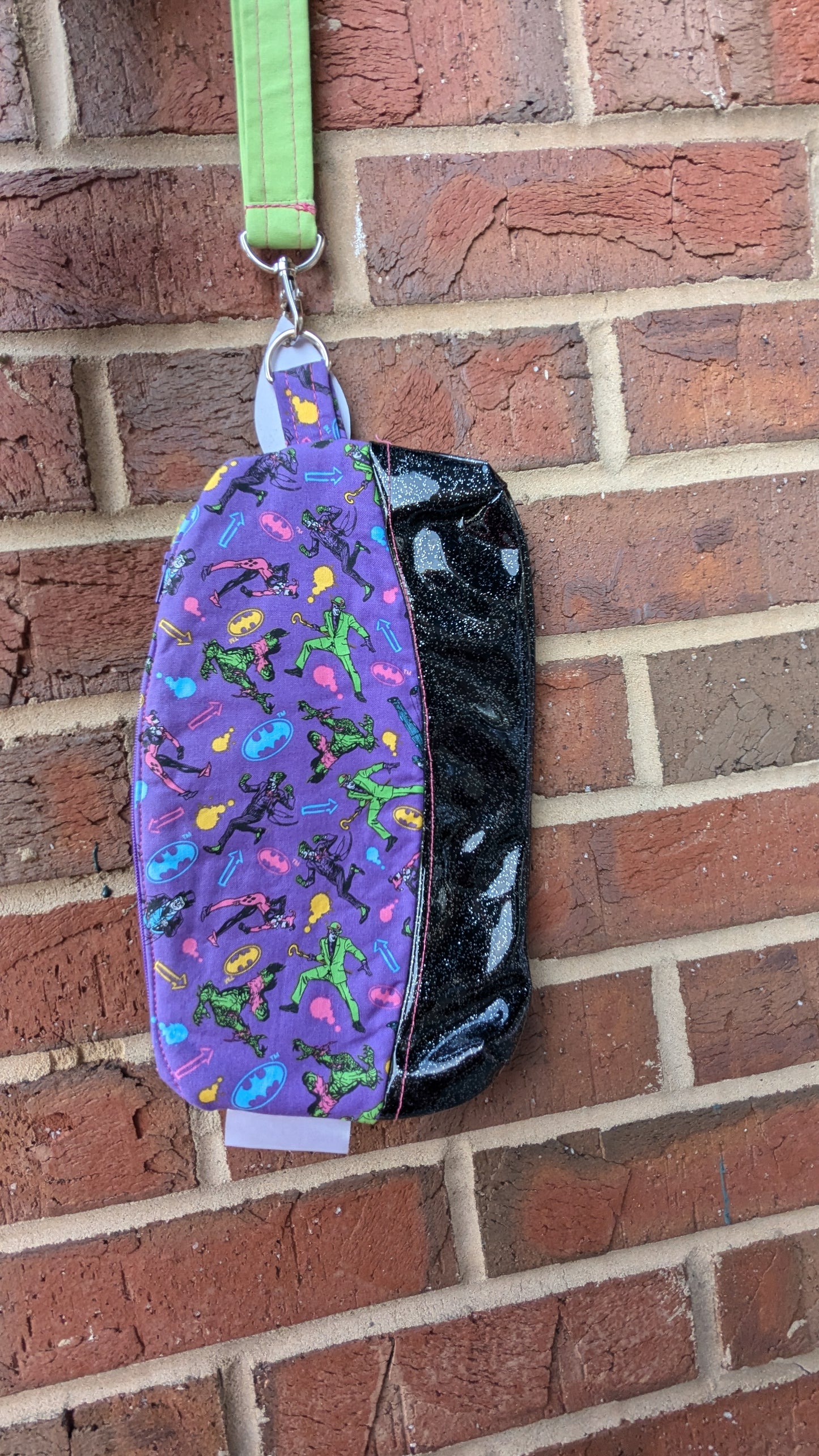 DC Villains Clematis Wristlet